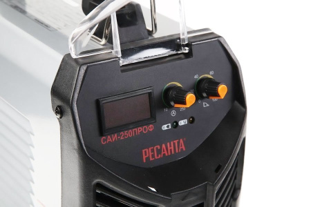 Инверторный сварочный аппарат РЕСАНТА САИ-250ПРОФ